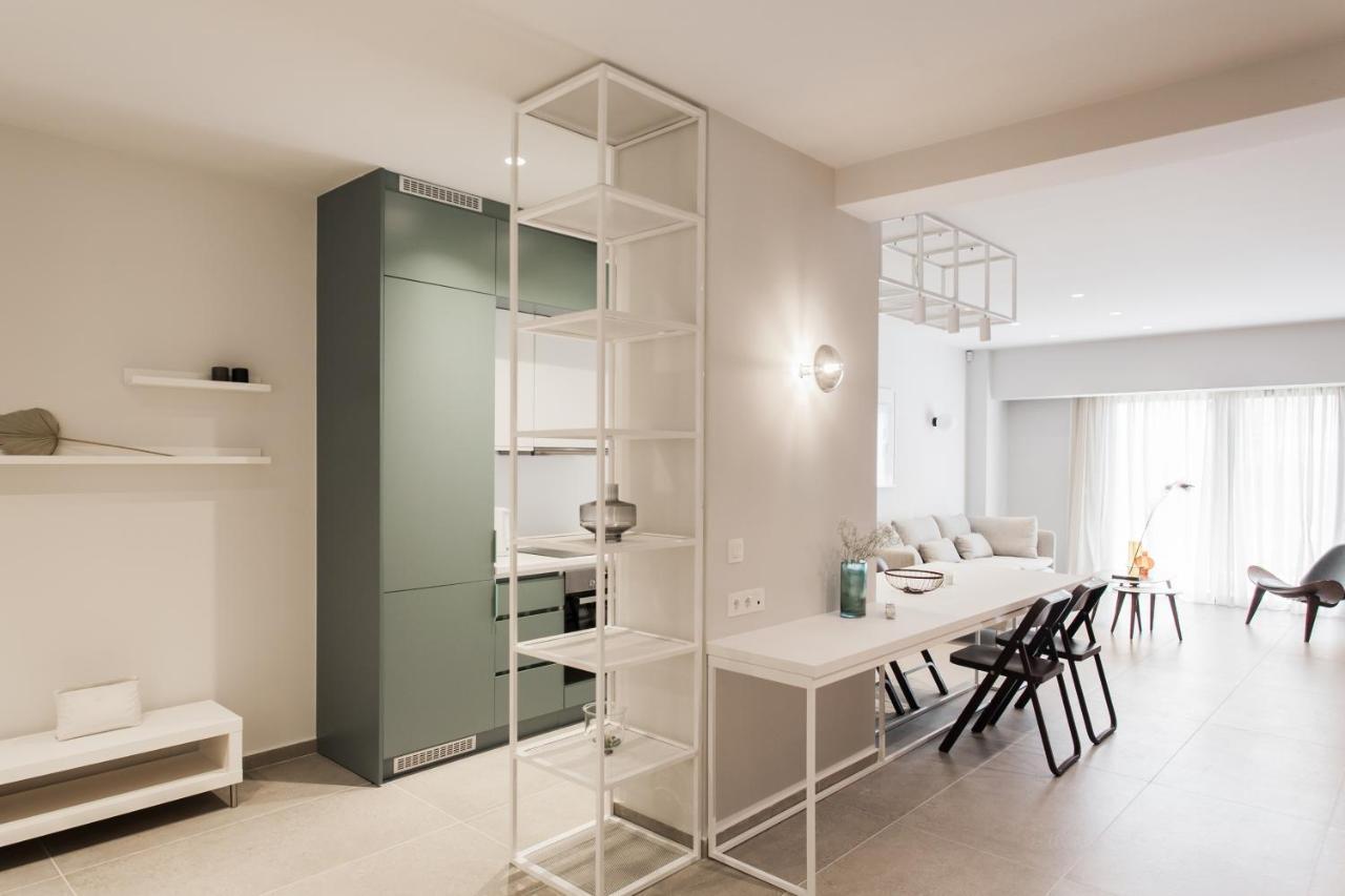 Marvelous 2Br Apartments With Balcony By Upstreet Athens Exterior photo